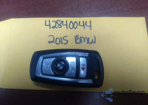 2015 BMW M3 from USA, damaged, VIN WBS3C9C50FP803366